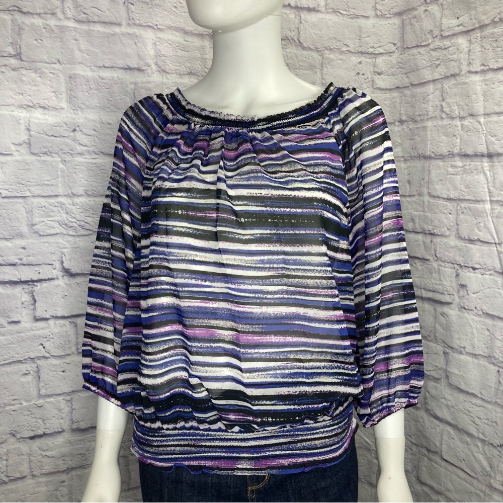 ✨ Daisy Fuentes Boho Off-Shoulder Blouse ✨ - Picture 4 of 10